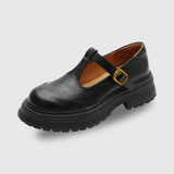 Luiza | Buty vintage z paskiem w literę T