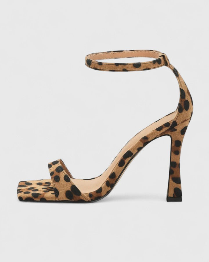 Rebeka | Buty na obcasie w panterkę